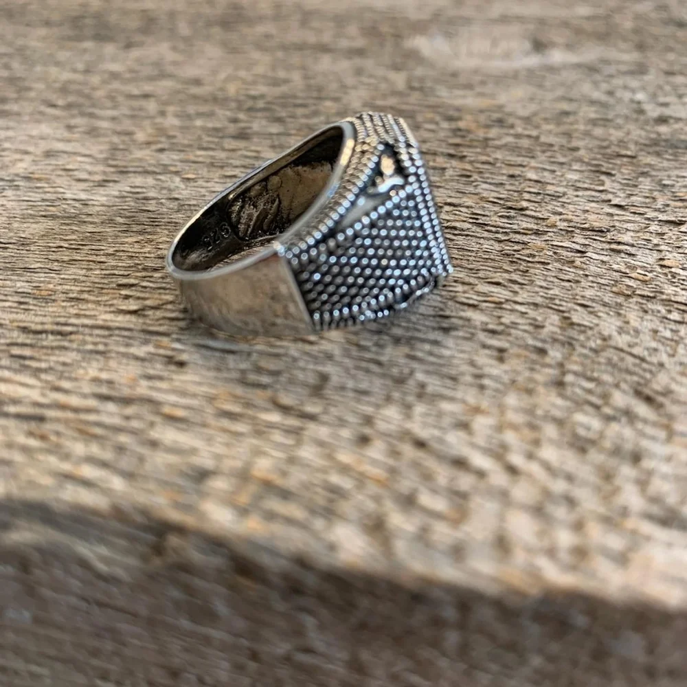 New! Black Onyx Men's Ring - Size 8 - Picture 5 of 5